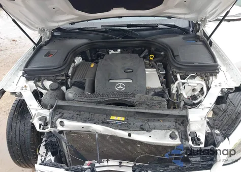 2019 Mercedes-Benz Glc 300 4Matic z USA, uszkodzony, nr VIN WDC0G4KB5KF605966